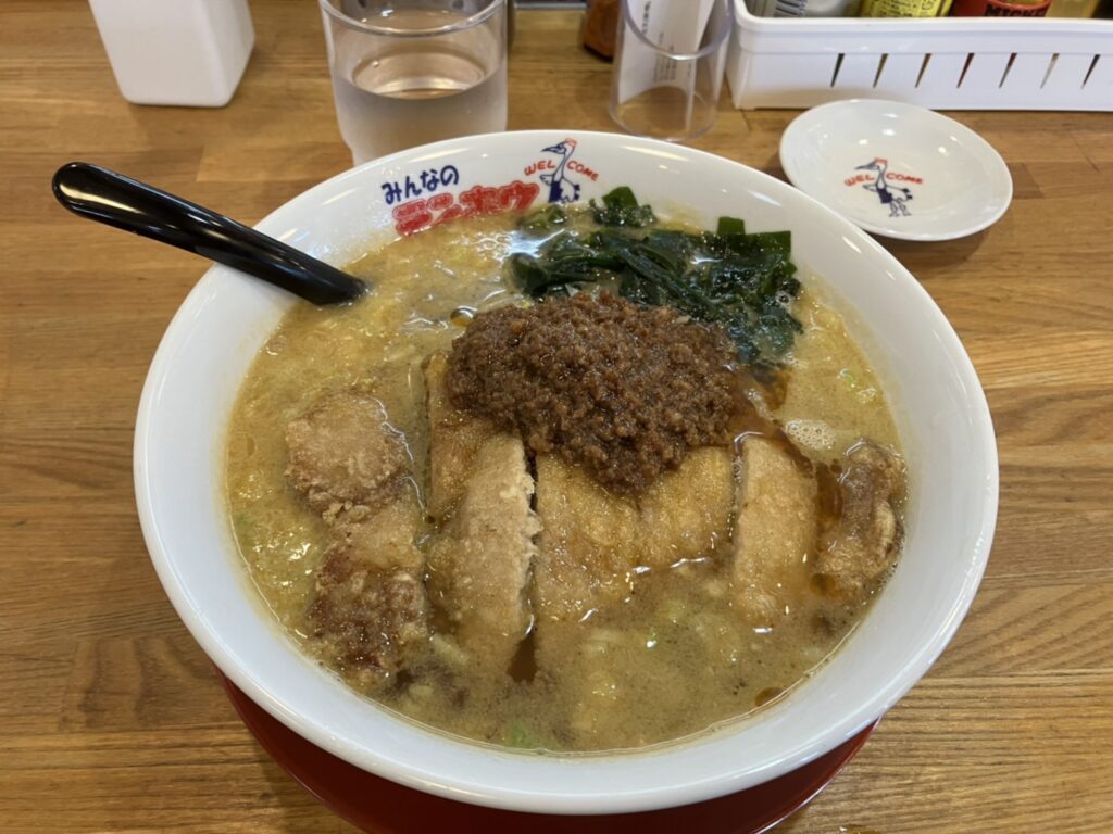 肉揚げタンタン麺
